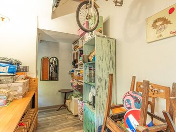 Venta Casa 3 Amb, Hurlingham, c/pileta. Exc. ubica