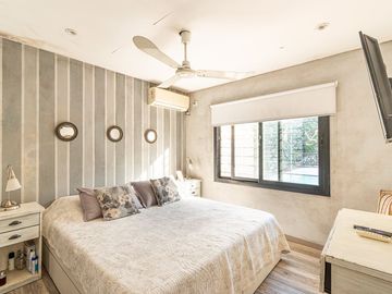 Venta Casa 3 Amb, Hurlingham, c/pileta. Exc. ubica