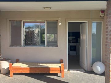 CASA QUINTA EN RAFAEL OBLIGADO, ROJAS