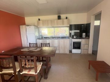 CASA QUINTA EN RAFAEL OBLIGADO, ROJAS