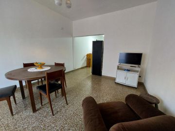 VENTA CASA MULTIFAMILIAR RENOVADA EN SAN ANDRES