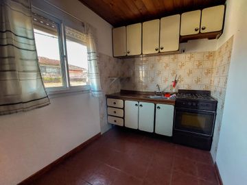 VENTA CASA MULTIFAMILIAR RENOVADA EN SAN ANDRES