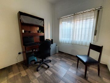 VENTA CASA MULTIFAMILIAR RENOVADA EN SAN ANDRES