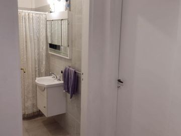 VENTA CASA MULTIFAMILIAR RENOVADA EN SAN ANDRES