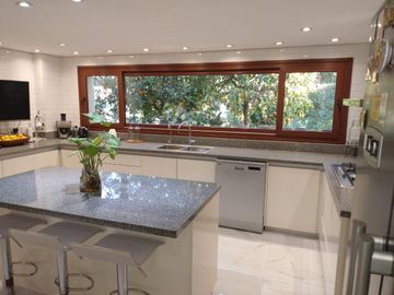 VENTA CASA HIGHLAND PARK - EXCELENTE OPORTUNIDAD