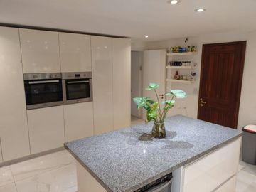 VENTA CASA HIGHLAND PARK - EXCELENTE OPORTUNIDAD