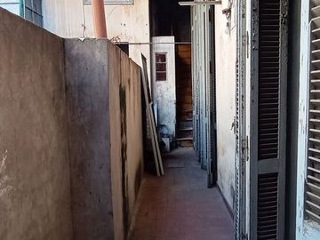 PH en VENTA a refaccionar en Flores - APTO CREDITO