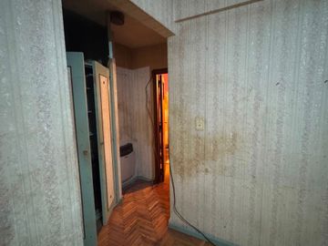 VENTA DEPTO 2 AMB A RECICLAR - ZONA FLORES