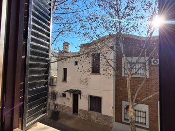 Casa en venta 4 ambientes lote propio en Flores