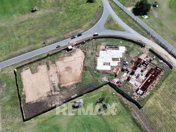 VENTA CASA 8 AMB. PILARA EL CABRIOLET