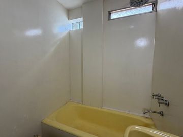 VENTA DEPTO 4 AMBIENTES FLORES NORTE