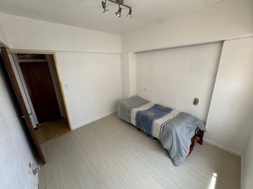 Venta - Departamento 2 ambientes - Liniers