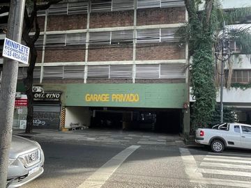 VENTA COCHERA BELGRANO ESQ CABILDO PLANTA BAJA