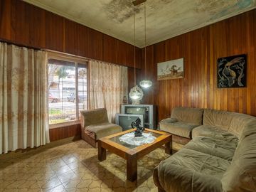 VENTA CASA 3 AMB. CASEROS  FINANCIA 50%