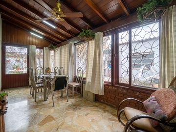 VENTA CASA 3 AMB. CASEROS  FINANCIA 50%