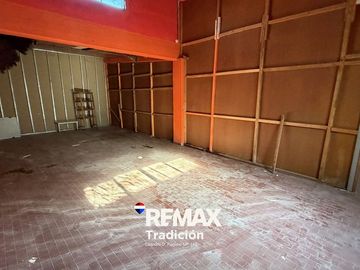 Local comercial en venta – Arturo Illia – 1750 m²