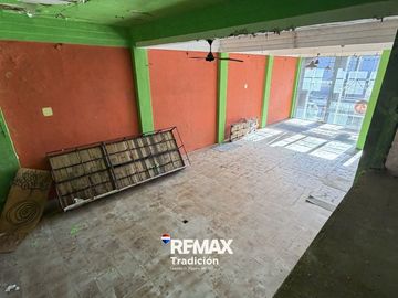 Local comercial en venta – Arturo Illia – 1750 m²