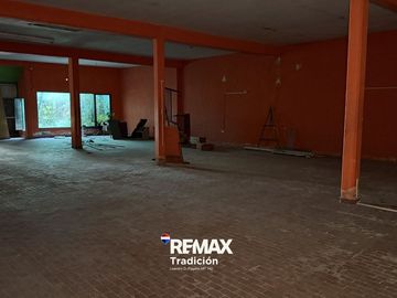 Local comercial en venta – Arturo Illia – 1750 m²