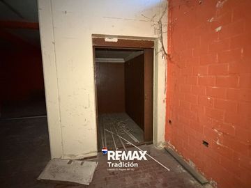 Local comercial en venta – Arturo Illia – 1750 m²