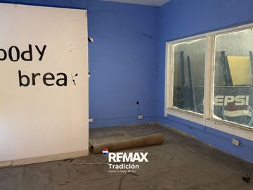 Local comercial en venta – Arturo Illia – 1750 m²
