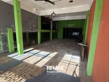 Local comercial en venta – Arturo Illia – 1750 m²