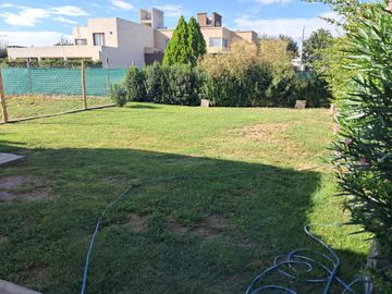 CASA A LA VENTA EN BARRIO SOL ANDINO I GUAYMALLEN