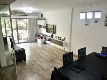 VENTA 4 AMB MAS DEPENDENCIA Y BALCÓN APTO CRÉDITO!