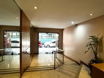 VENTA 4 AMB MAS DEPENDENCIA Y BALCÓN APTO CRÉDITO!