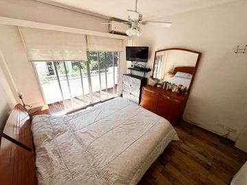 VENTA 4 AMB MAS DEPENDENCIA Y BALCÓN APTO CRÉDITO!