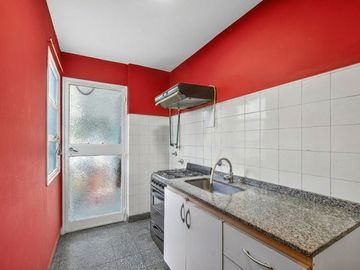 Depto 2 ambientes venta Caballito patio apto cred.