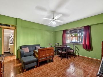 Depto 2 ambientes venta Caballito patio apto cred.