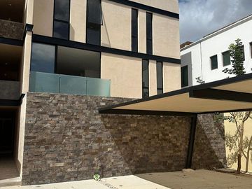 EN VENTA DEPARTAMENTO EN TEMOZÓN