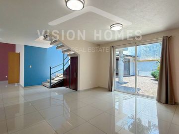 Casa en venta con amplios espacios y excelente distribución