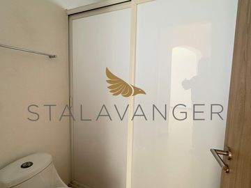 Duplex en Renta  en Las Condes III con vista privilegiada a la cañada