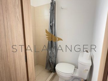 Duplex en Renta  en Las Condes III con vista privilegiada a la cañada