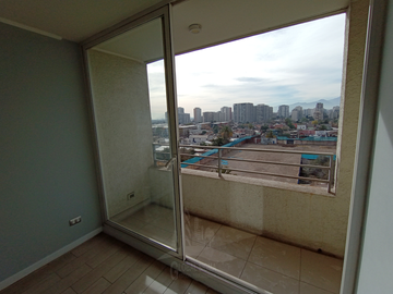 Se arrienda moderno departamento San Miguel