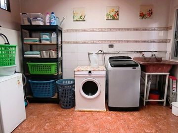 AMPLIA Casa Venta 4D/2B/3E 2Pisos Regularizados 135m²hab | cerca Metro Las Rejas