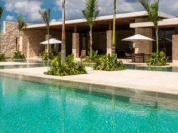 Terreno en Venta en Av Chaac Mool, Los Santos Residencial