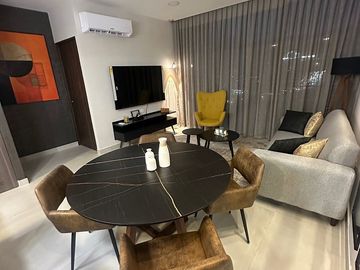 DEPARTAMENTO EN RENTA EN TRES PUERTAS, DINASTÍA