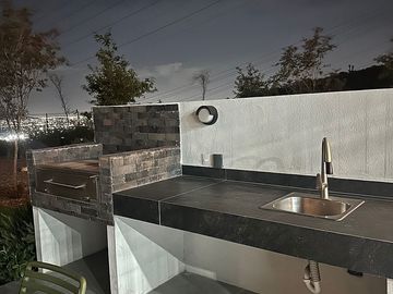 DEPARTAMENTO EN RENTA EN TRES PUERTAS, DINASTÍA