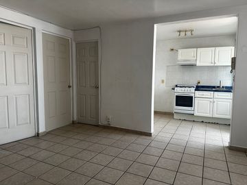 Renta departamento en San Pedro de los Pinos Calle 15