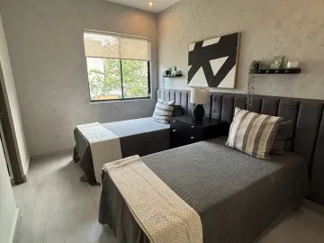 Casa en Venta en Carretera Nacional, Santiago, N.L.