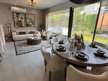 Casa en Venta en Carretera Nacional, Santiago, N.L.