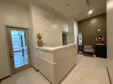 RENTA O VENTA DE OFICINA EN TORRE NATYVO LOMAS DE ANGELÓPOLIS, PUEBLA