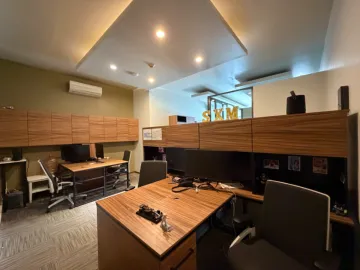 RENTA O VENTA DE OFICINA EN TORRE NATYVO LOMAS DE ANGELÓPOLIS, PUEBLA