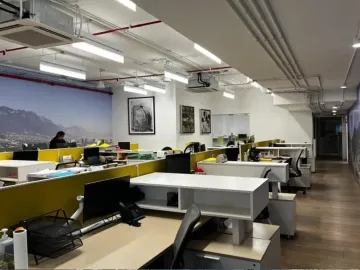 Oficina en renta en Del Valle Oriente, San Pedro Garza García, Nuevo León