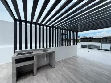 Hermosa casa en venta en Lomas Cascatta