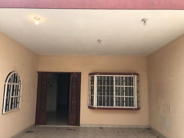 Casa en Venta en Las Puentes Sector 1, San Nicolás de los Garza, Nuevo León