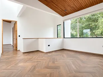 Casa en venta en Avandaro, Valle de Bravo, México