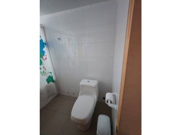 SE VENDE AMPLIO Y CENTRICO DEPTO UBICADO EN VIÑA DEL MAR vl